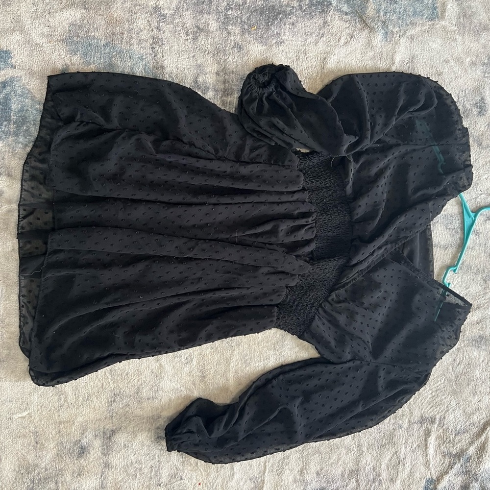 Black long sleeve dress